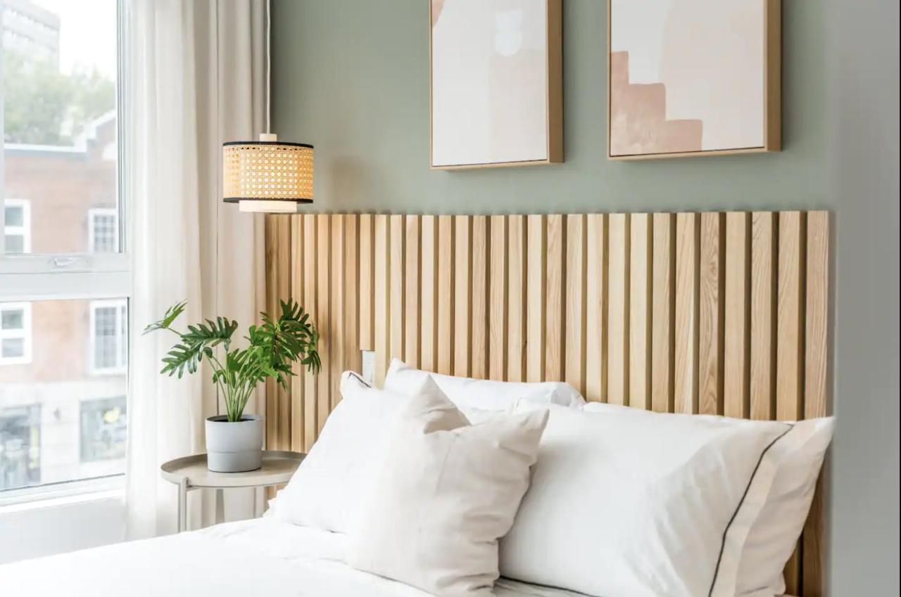 Initial / Artwood / Centre-ville De Appartement