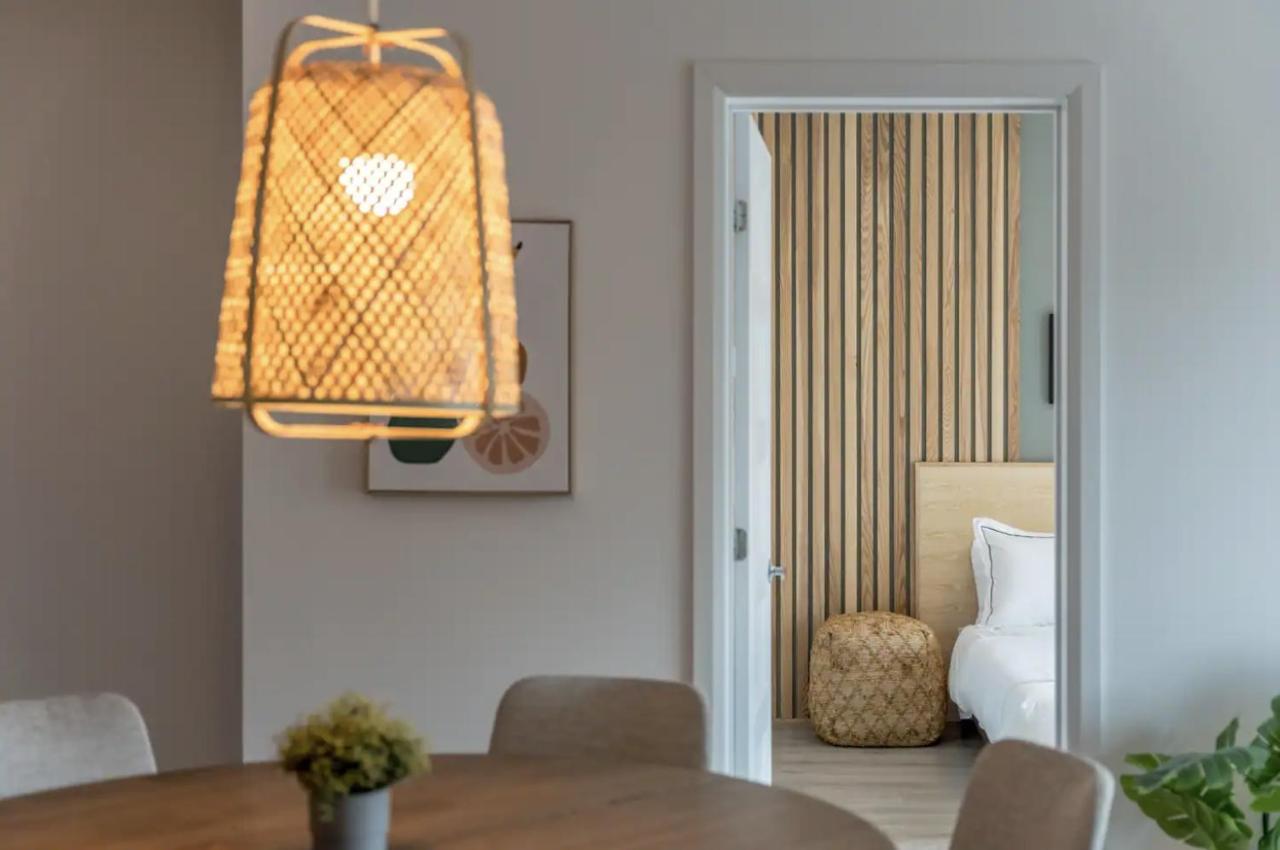Initial / Artwood / Centre-ville De Appartement *